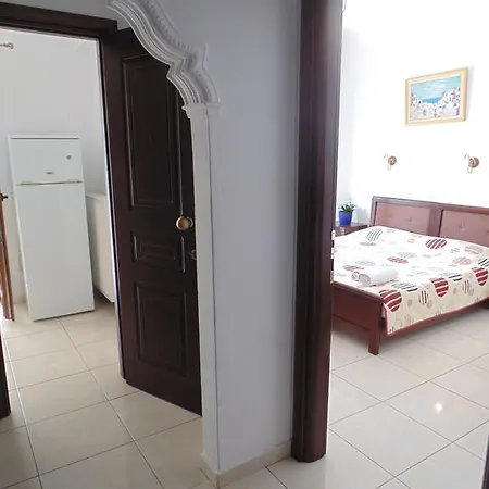Maria Studios Apartment